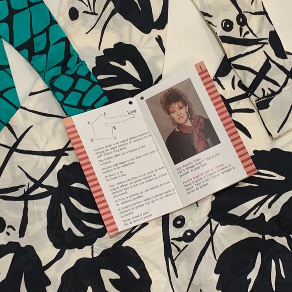 🇨🇦 🌟 AnnTees Original 1980s Vintage Silk Scarf Set - Picture 2 of 6